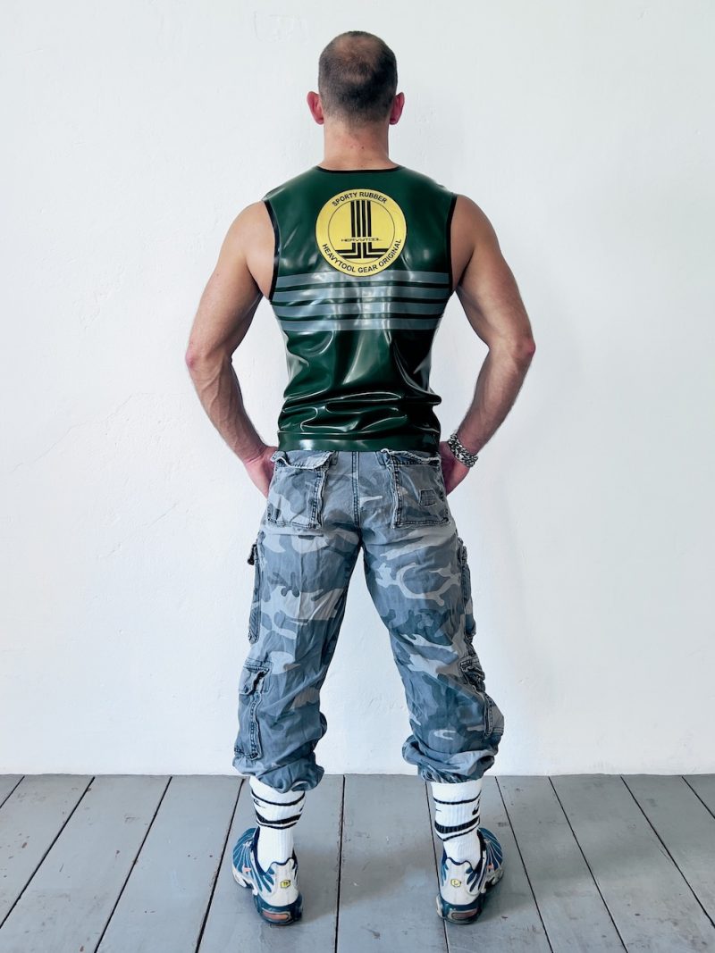 Sleeveless - Techno - Master - Image 6