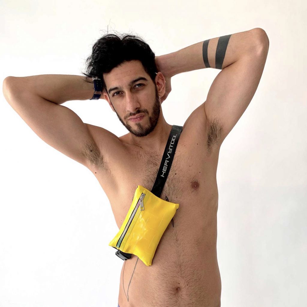 Latex funbag B77