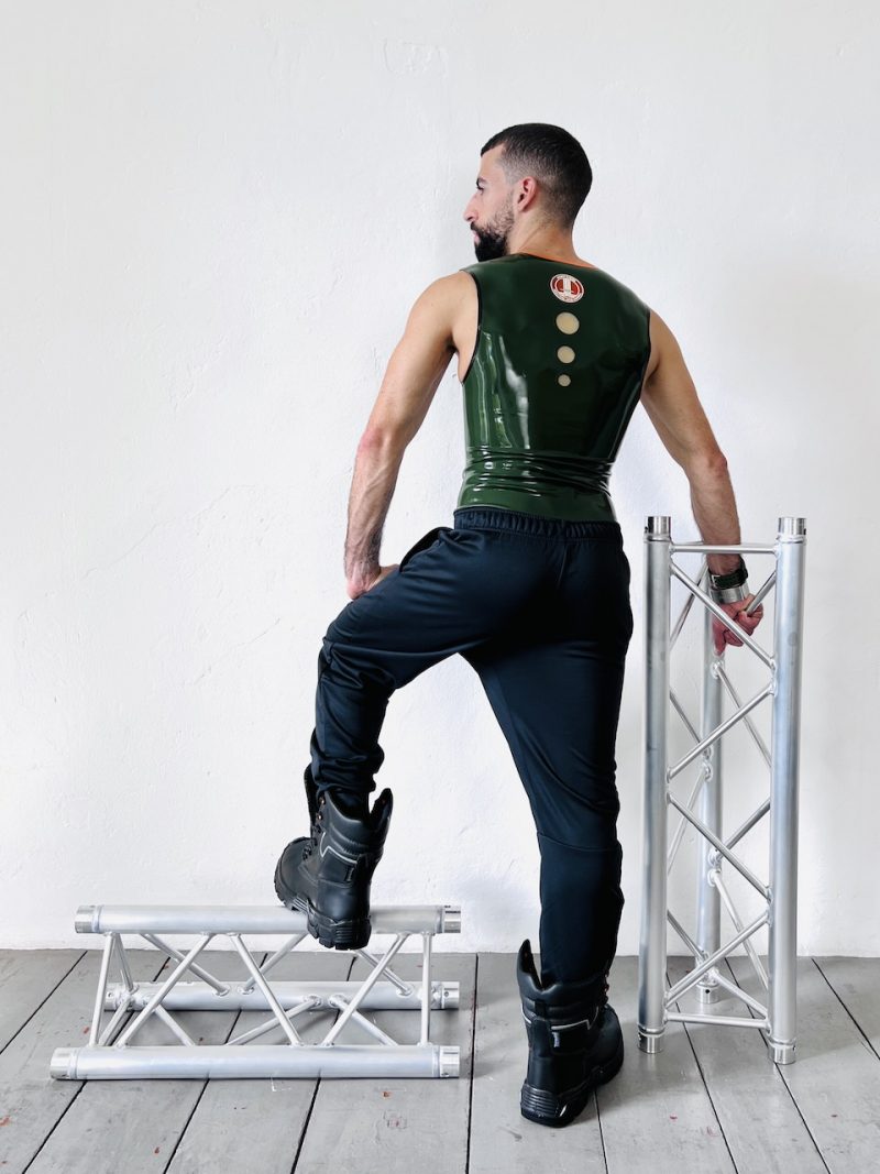 Sleeveless - Clubbing - Gladiator - Image 11