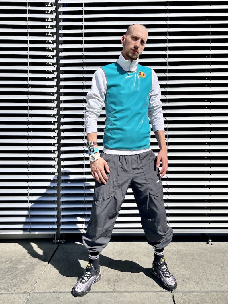 Sleeveless - Color - Chav - Image 9