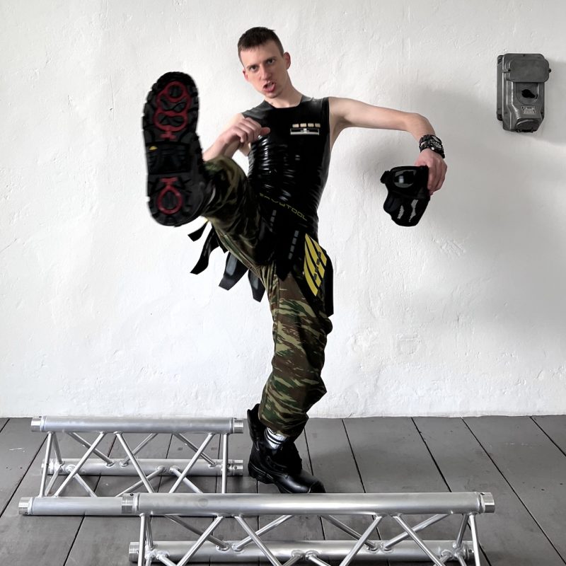 Sleeveless - Российский - гомосексуал - Image 6
