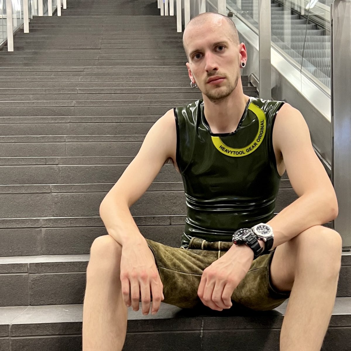 Sleeveless - Sporty - Rubber