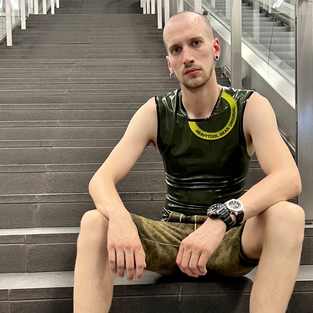 Sleeveless - Sporty - Rubber