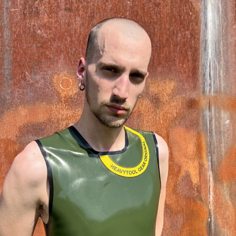 Sleeveless - Sporty - Rubber - Image 9