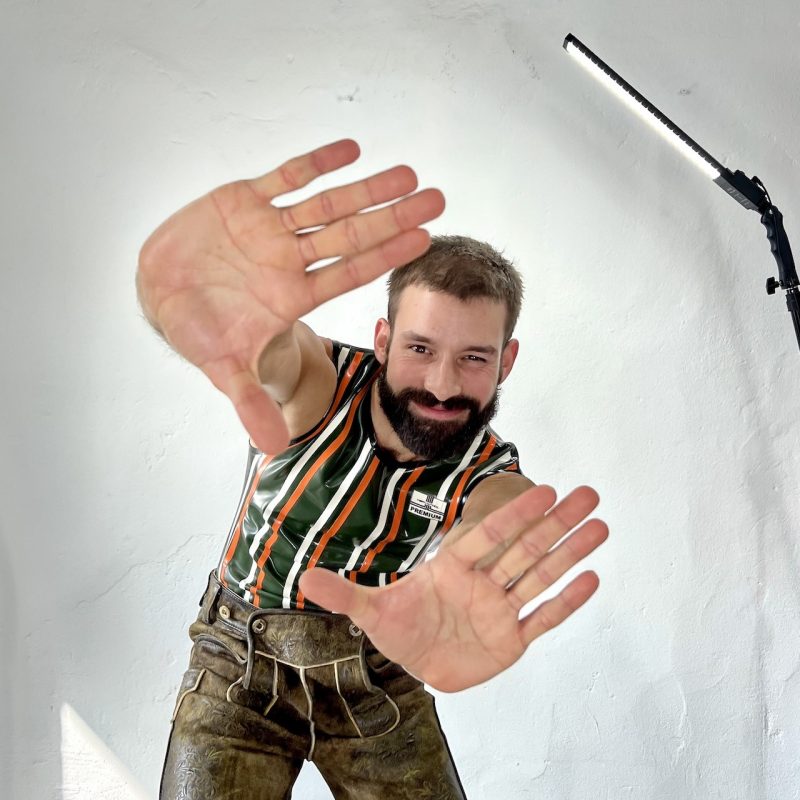 Sleeveless - Classic - Gentle.Boy - Image 4