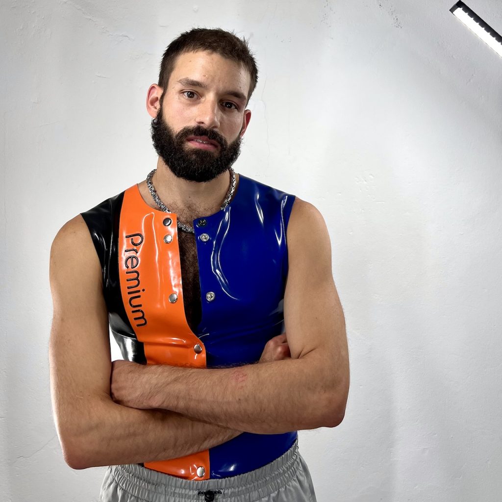 Latex sleeveless FF19