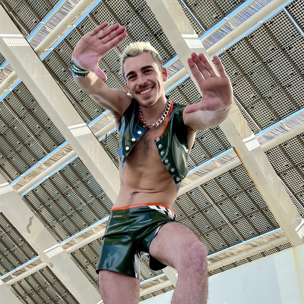 Latex croptop FFX7