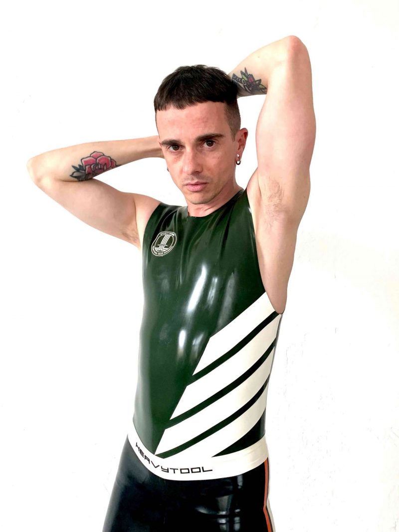 Sleeveless - Fuc - Ker - Image 4