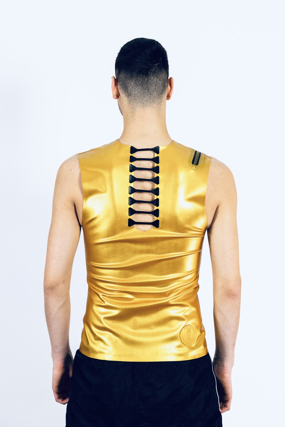 heavytool-gear-rubber-latex-berlin-kilt-sleeveless-gold