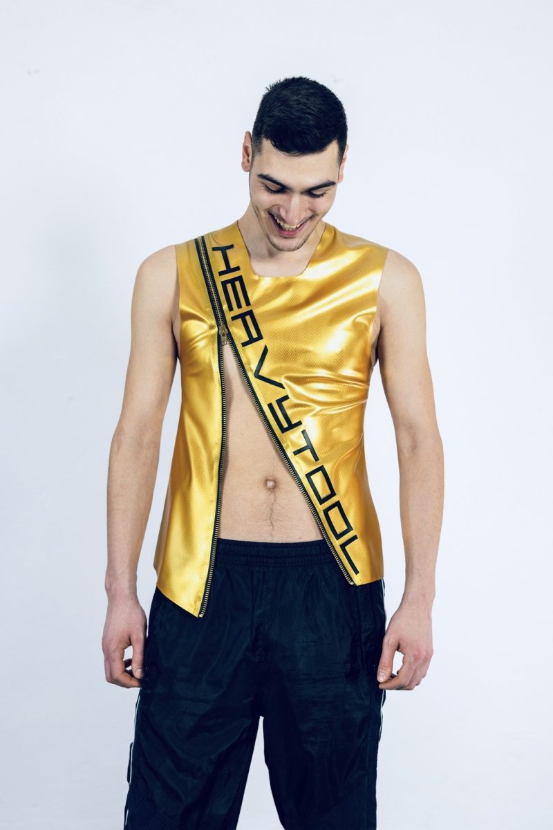 heavytool-gear-rubber-latex-berlin-kilt-sleeveless-gold