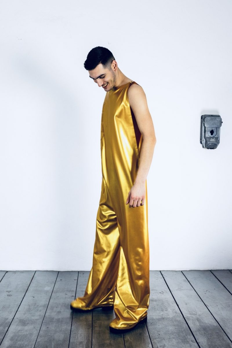 heavytool-gear-rubber-latex-berlin-suit-gold