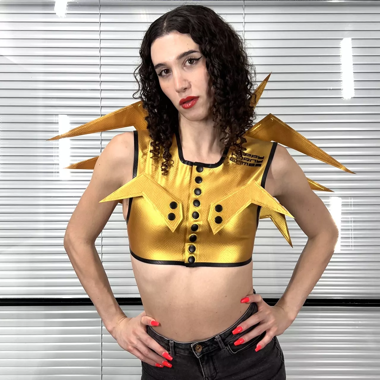 latex-rubber-bangle-crop-top-fshionwek-couture-heavytool-gear-fetish-gay-unisex-berlin