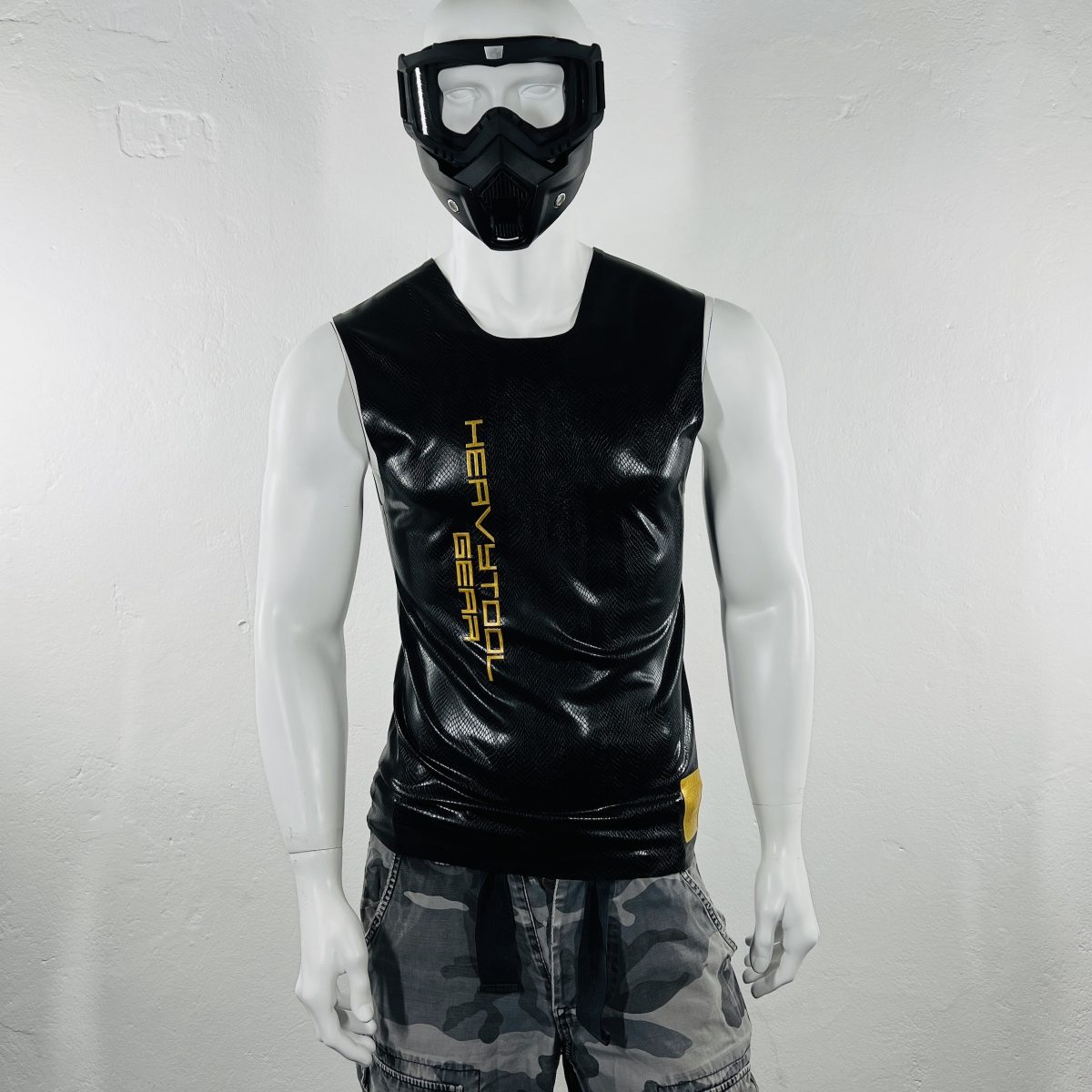 latex-rubber-fashion-fetish-heavytool-gear-black-gold-sleeveless-handmade-reptile-embossed