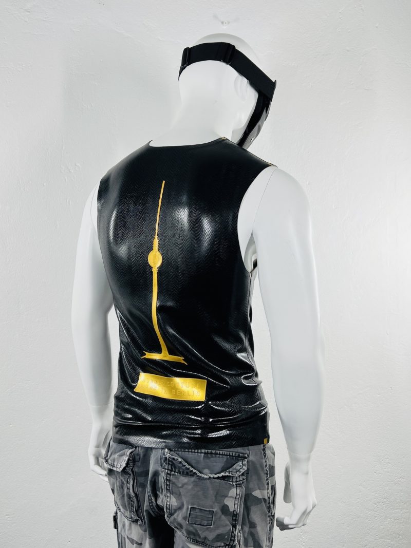 latex-rubber-fashion-fetish-heavytool-gear-black-gold-sleeveless-handmade-reptile-embossed