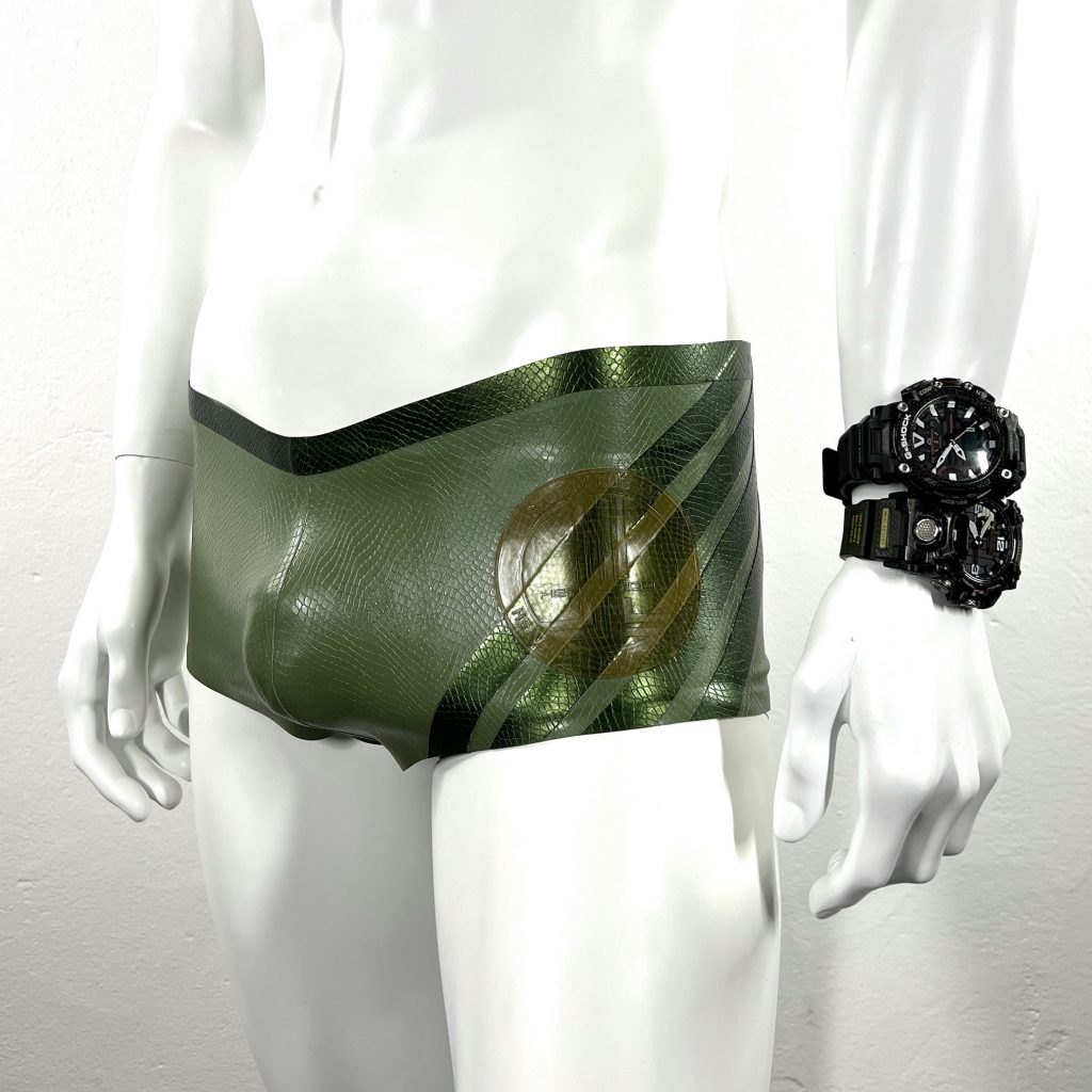 latex-rubber-fashion-fetish-heavytool-gear-oliv-green-swim-trunks-handmade-reptile-embossed