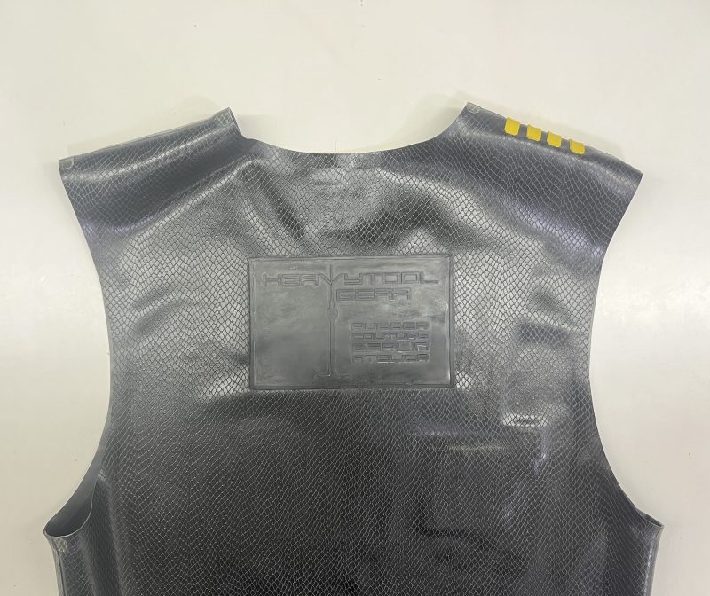 latex-rubber-fashion-fetish-heavytool-gear-sleeveless-yellow-black-handmade-reptile-embossed
