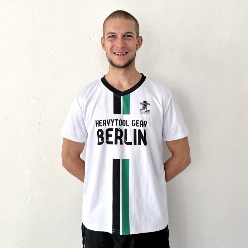 trikot-shirt-tshirt-sport-football-white-green-black-heavytool-gear-fetish-gay-berlin